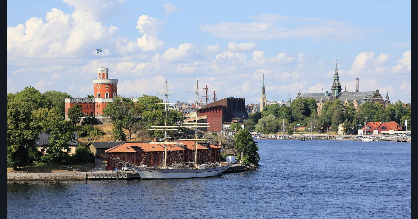 Blöta fötter i tunnelbanan – så förvandlades ditt regn till kaos i Stockholm